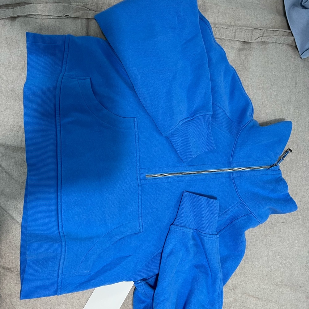 Lululemon Blue Bole scuba